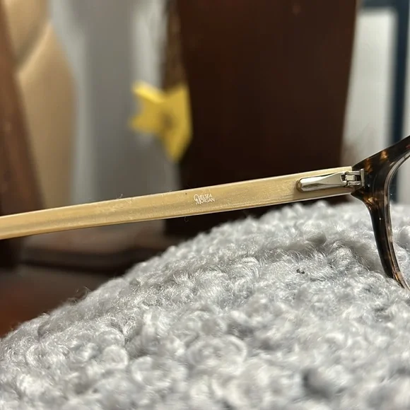 Chelsea Morgan Women’s Eyeglass Frames for Eyeglasses Preowned Studded Tortoise - Picture 6 of 10